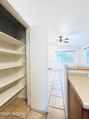 2343 S St Pablo Drive, Tucson, AZ 85713