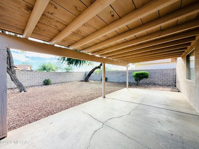 2343 S St Pablo Drive, Tucson, AZ 85713