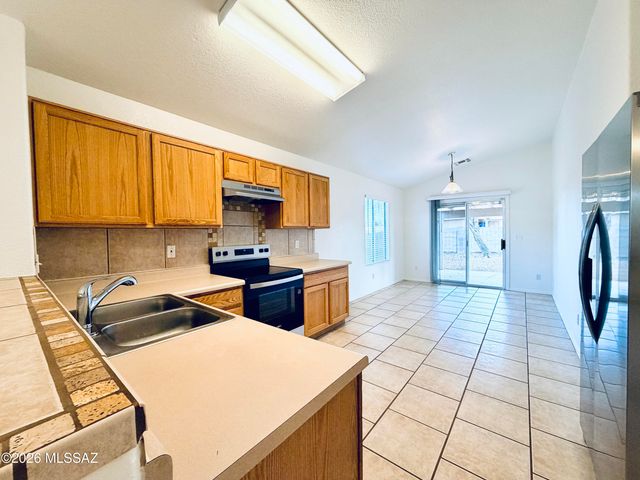 2343 S St Pablo Drive, Tucson, AZ 85713