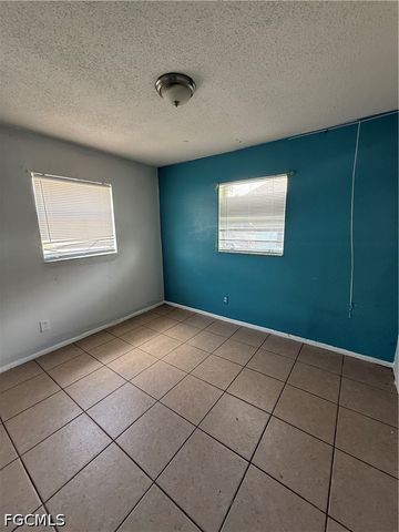 5456 10th AVE, Fort Myers, FL 33907