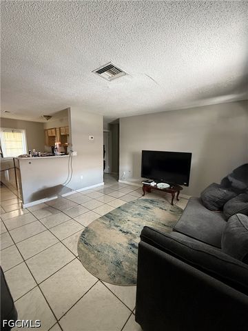 5456 10th AVE, Fort Myers, FL 33907
