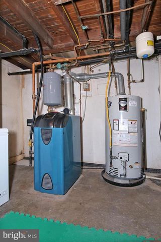 711 TUSITALA DR, Lancaster, PA 17601