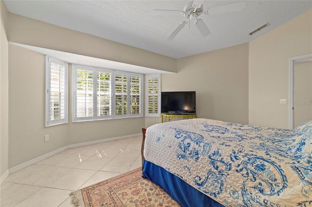 1378 CAPRI ISLES BOULEVARD 61, Venice, FL 34292