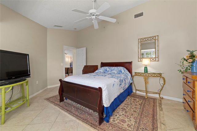 1378 CAPRI ISLES BOULEVARD 61, Venice, FL 34292
