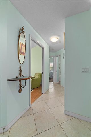 1378 CAPRI ISLES BOULEVARD 61, Venice, FL 34292