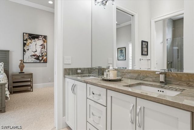 3159 Heather Glen CT, Naples, FL 34114