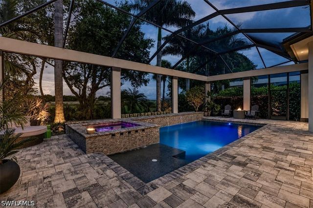 3159 Heather Glen CT, Naples, FL 34114