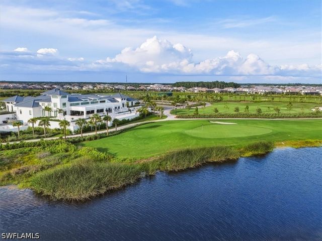 3159 Heather Glen CT, Naples, FL 34114