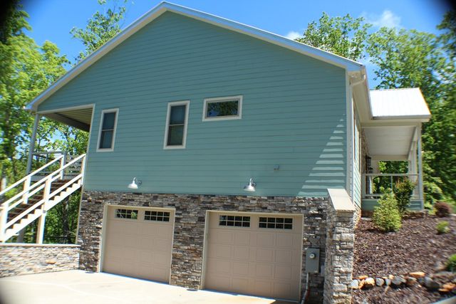 56 Carters View Lane, Ellijay, GA 30540