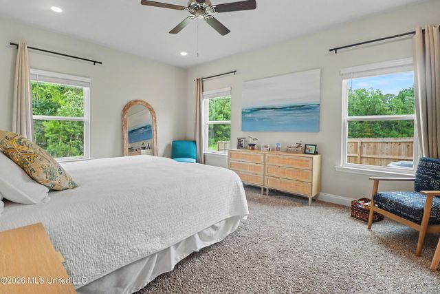 12237 Savannah Circle, Ocean Springs, MS 39564