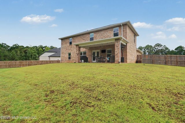 12237 Savannah Circle, Ocean Springs, MS 39564