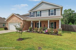 12237 Savannah Circle, Ocean Springs, MS 39564