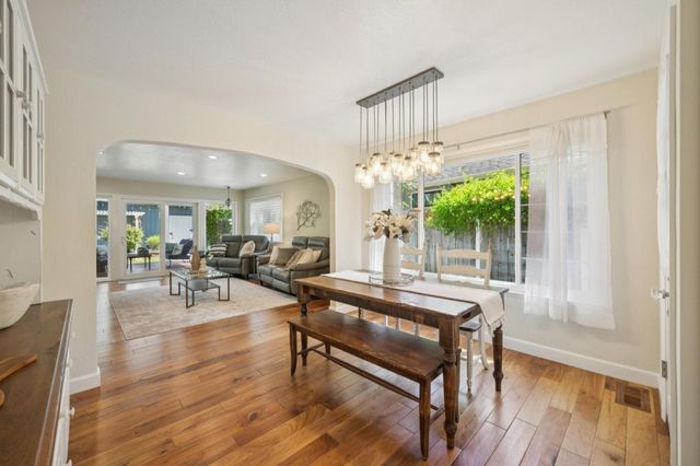 124 Massol Avenue, Los Gatos, CA 95030