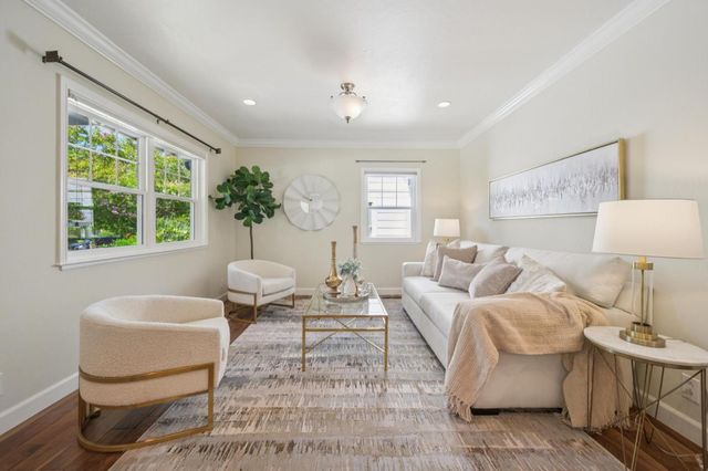 124 Massol Avenue, Los Gatos, CA 95030
