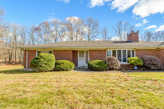 1436 North Road, Killingly, CT 06241