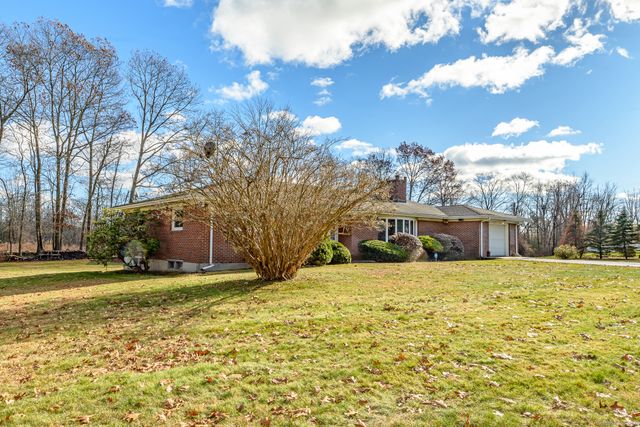 1436 North Road, Killingly, CT 06241