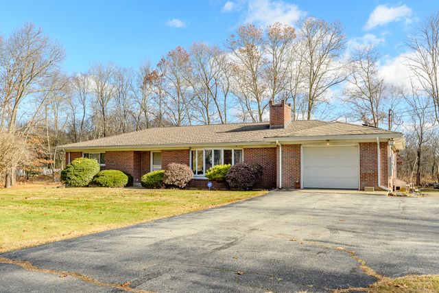 1436 North Road, Killingly, CT 06241