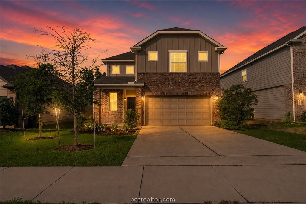 4702 Nopalitos Way, Bryan, TX 77807 — photo 2