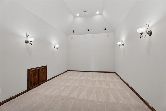 6301 Valley View Road, Edmond, OK 73034