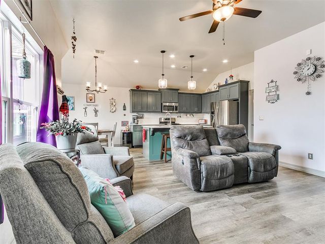 9125 Yassir Boulevard, Yukon, OK 73099