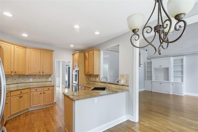 145 Belmont Place, Roswell, GA 30076