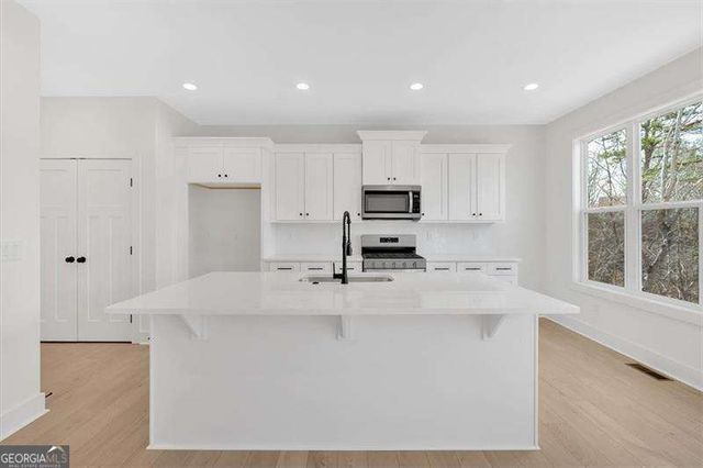 12 Altar Rock Court, Cartersville, GA 30121