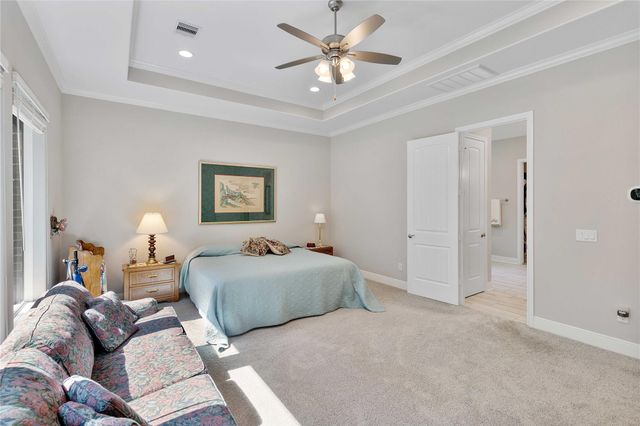 166 Rim Rock Road, Huntsville, TX 77340
