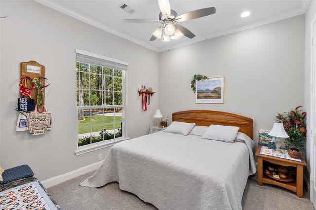 166 Rim Rock Road, Huntsville, TX 77340