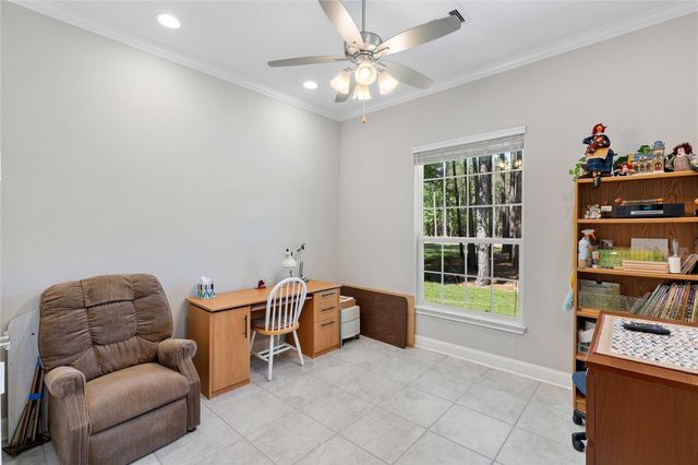 166 Rim Rock Road, Huntsville, TX 77340