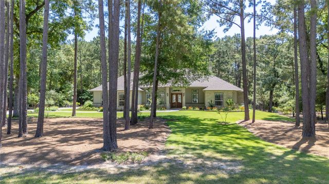 166 Rim Rock Road, Huntsville, TX 77340
