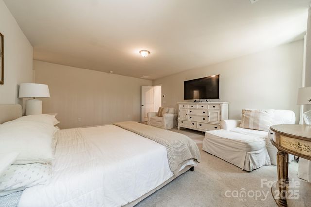 127 Slip Shot Lane, Troutman, NC 28166
