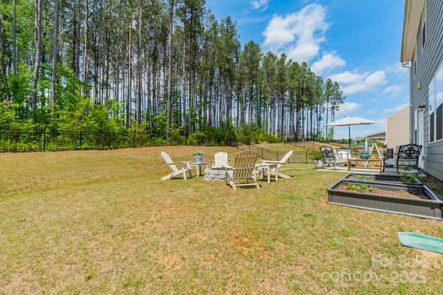 127 Slip Shot Lane, Troutman, NC 28166