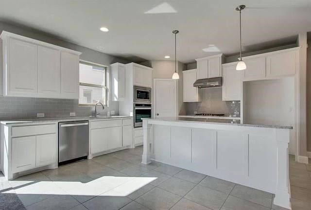 1128 Ivory Horn Drive, Carrollton, TX 75010