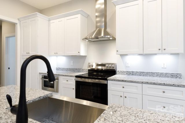 502 Squaw Lane, Edgemoor, SC 29712