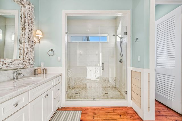 2910 11 Mile Road, Galveston, TX 77554