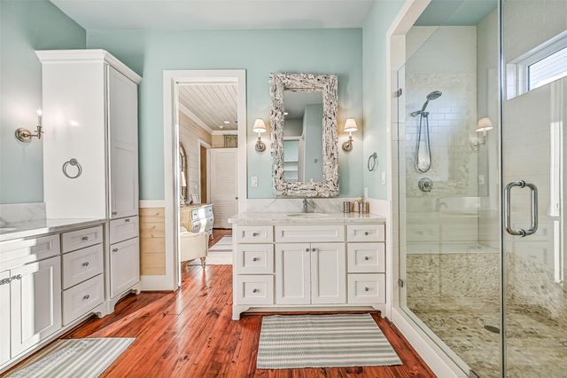 2910 11 Mile Road, Galveston, TX 77554