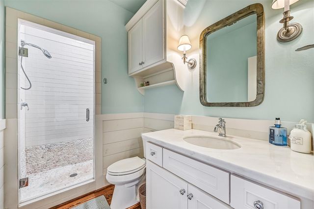 2910 11 Mile Road, Galveston, TX 77554