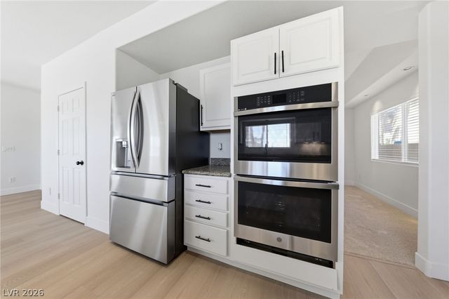 5424 Castle Vista Court, Las Vegas, NV 89118