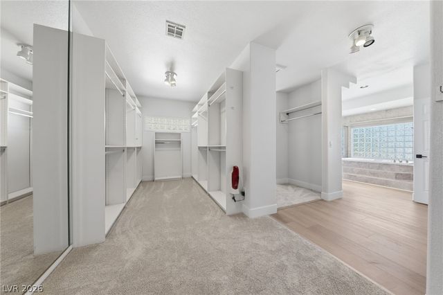 5424 Castle Vista Court, Las Vegas, NV 89118