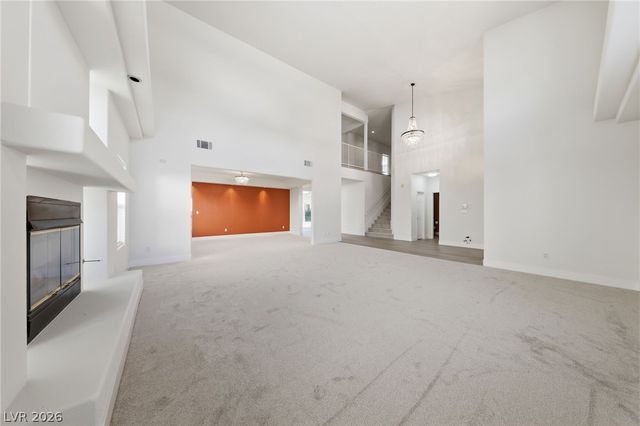 5424 Castle Vista Court, Las Vegas, NV 89118