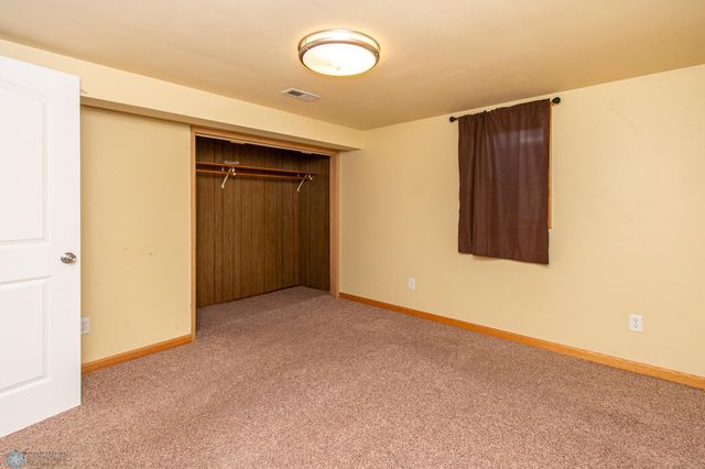 1421 17th Street S, Moorhead, MN 56560