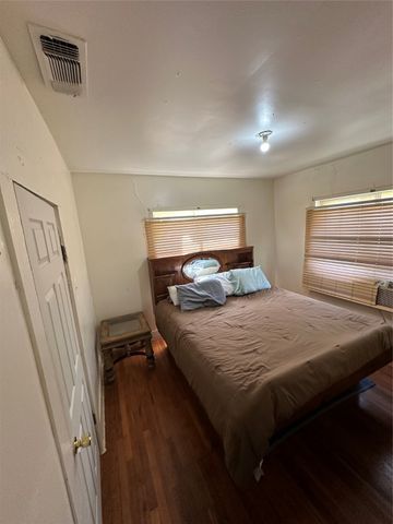 603 N Parks Avenue, Breckenridge, TX 76424