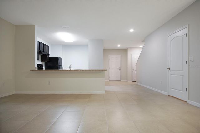 467 ARBOR LAKES DRIVE, Davenport, FL 33896