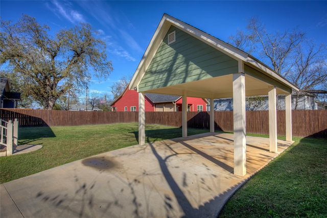 950 Church Street, Sulphur Springs, TX 75482