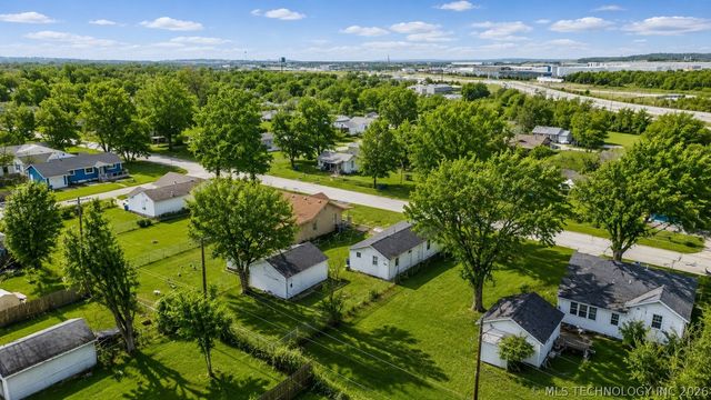 4639 S 32nd West Avenue, Tulsa, OK 74107