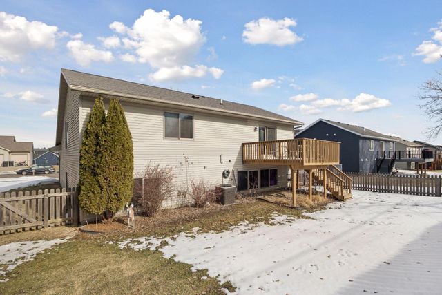 347 Brookestone Drive SE, Rochester, MN 55904