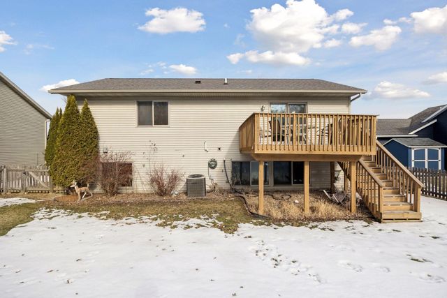 347 Brookestone Drive SE, Rochester, MN 55904