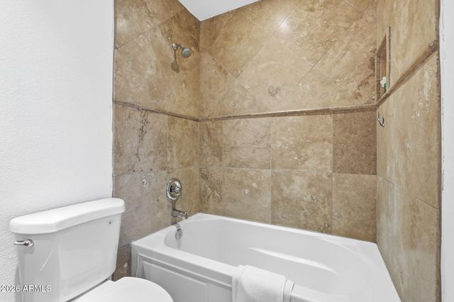 8702 E SHERIDAN Street, Scottsdale, AZ 85257