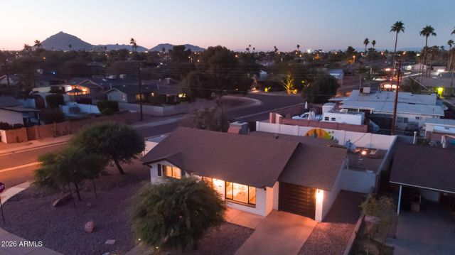 8702 E SHERIDAN Street, Scottsdale, AZ 85257