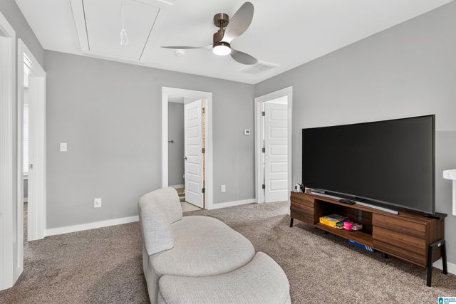 425 WISHFORD CIRCLE, Helena, AL 35080